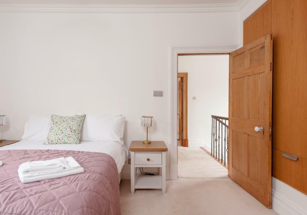The Lochside House Residence Edinburgh Bagian luar foto